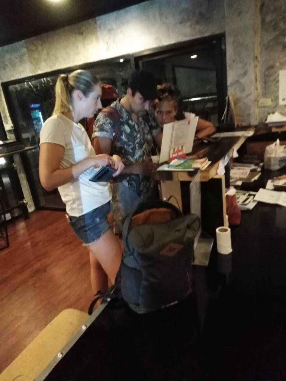 Chang Bed And Bar Hostel (Adults Only) Surat Thani Eksteriør bilde