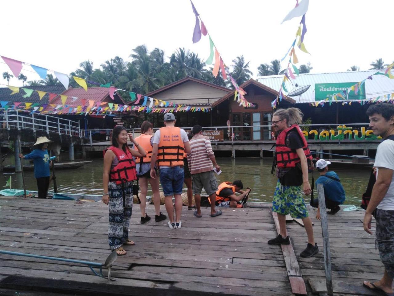 Chang Bed And Bar Hostel (Adults Only) Surat Thani Eksteriør bilde
